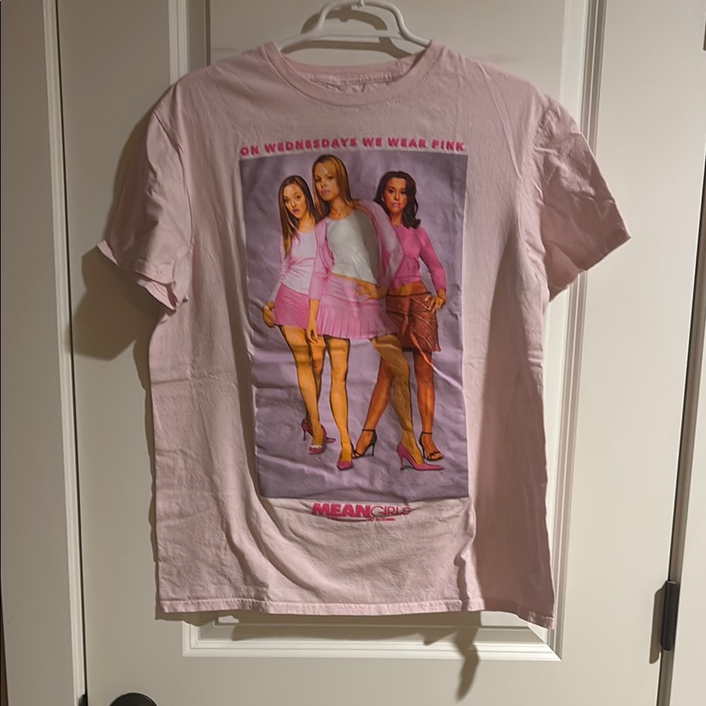 NWOT Men’s Pink Mean Girl’s T-Shirt